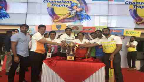 Doctors unveil the 'Champions Trophy' at Wockhardt Hospital, Mumbai.