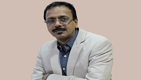 Dr Pradeep Mahajan